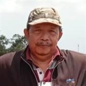Mo