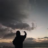 Th