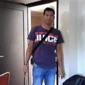 nư