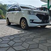 U1