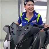 Tr
