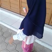 Vư