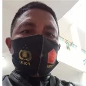 Tr