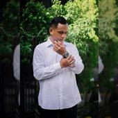 Mo