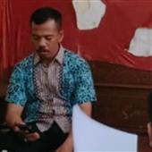 Cử